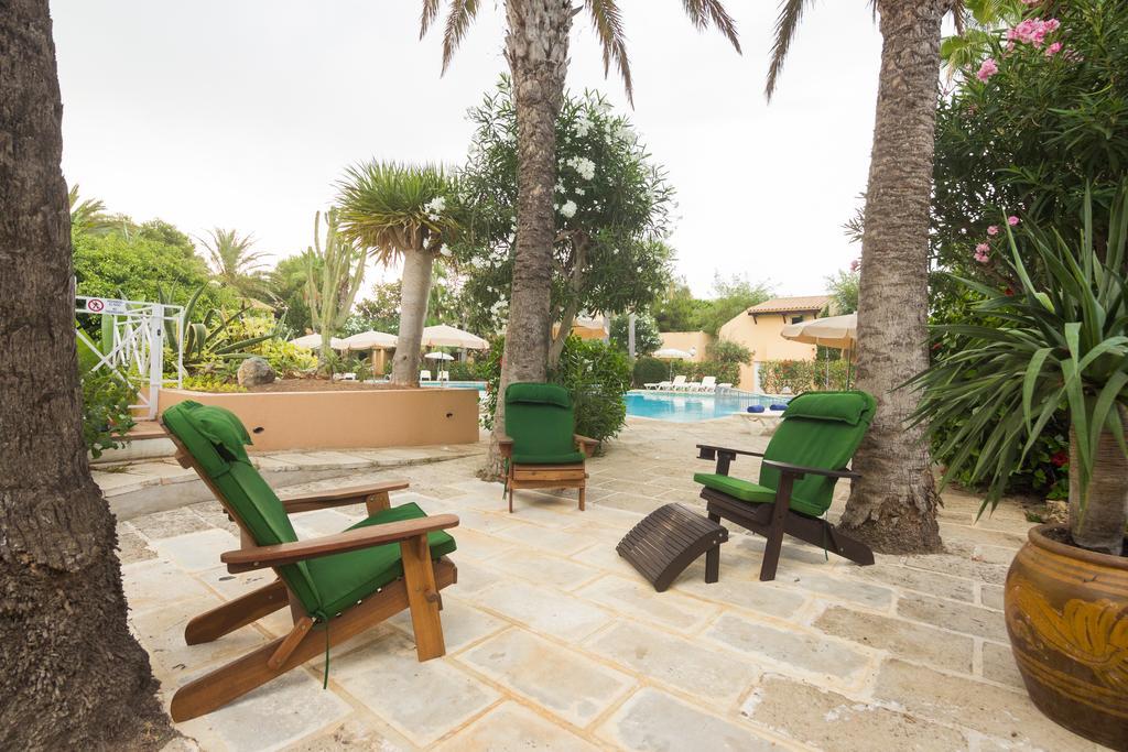 Apartamento Club Pueblo Menorquin Ciutadella  Exterior foto